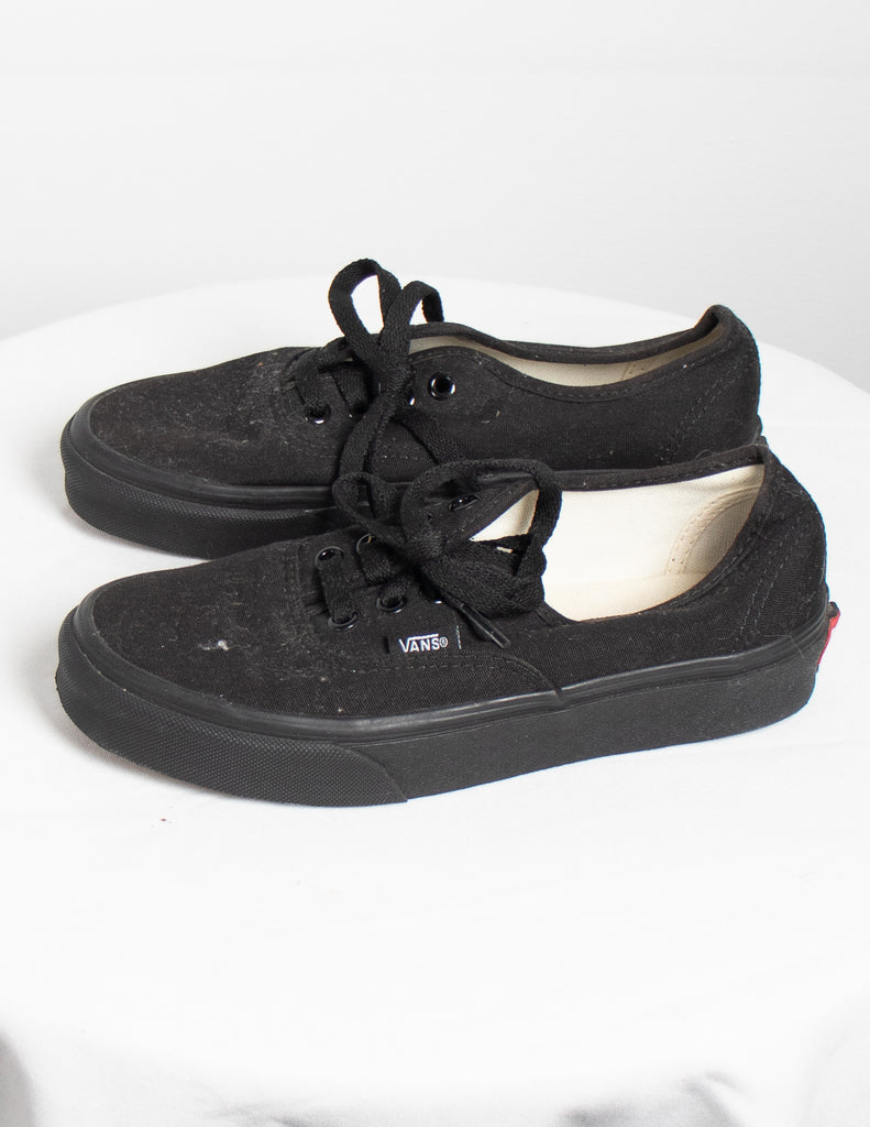 Womens black vans deals size 5.5