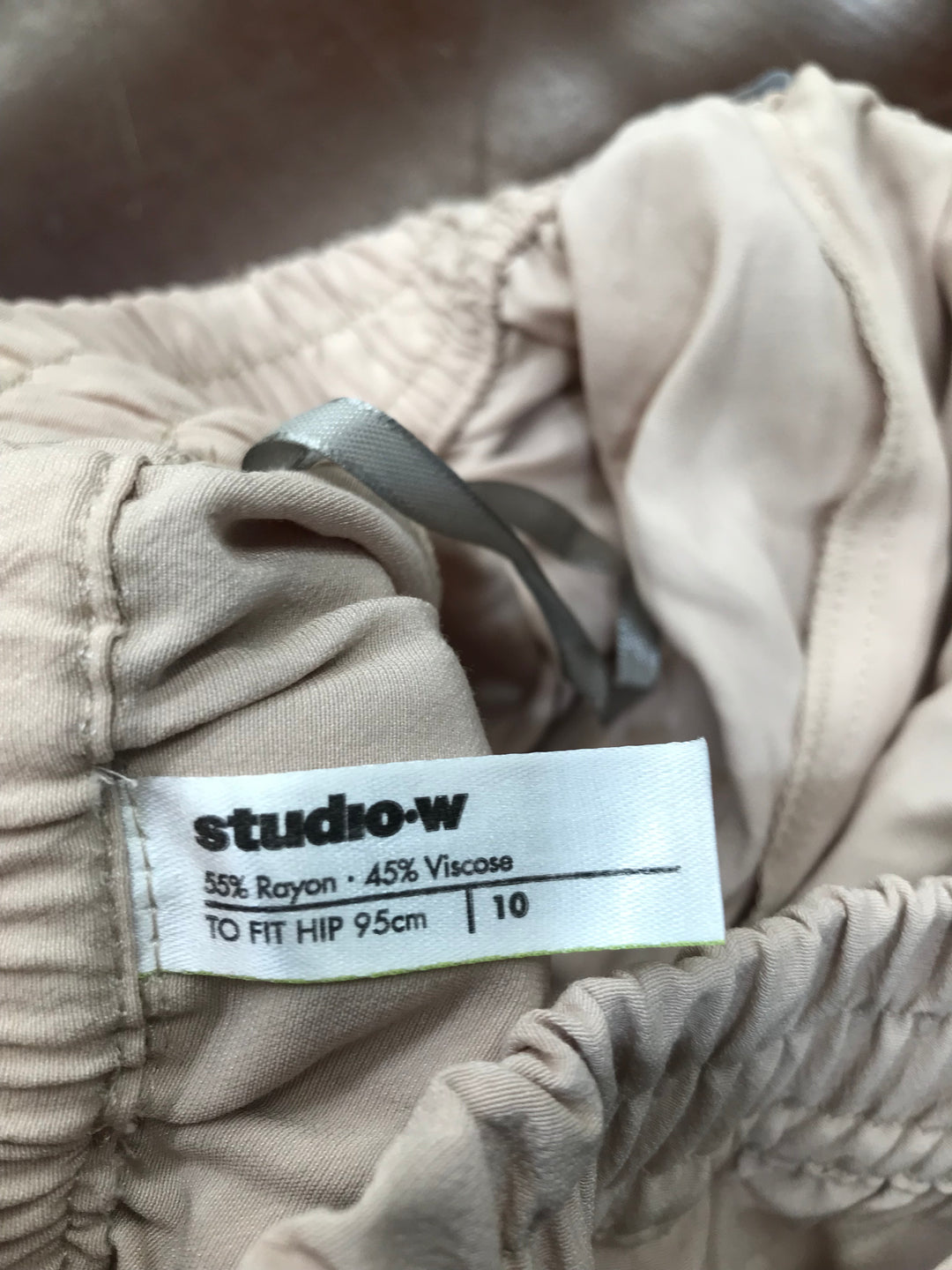 Studio.W Blush Pink/Beige Short - Size 10