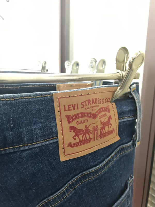 Levi's Mile High Super Skinny Jeans - Size 26