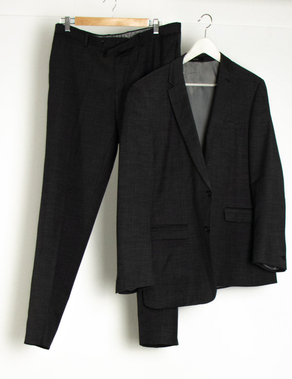 Pierre Cardin Black Suit Jacket and Pants - Size 96