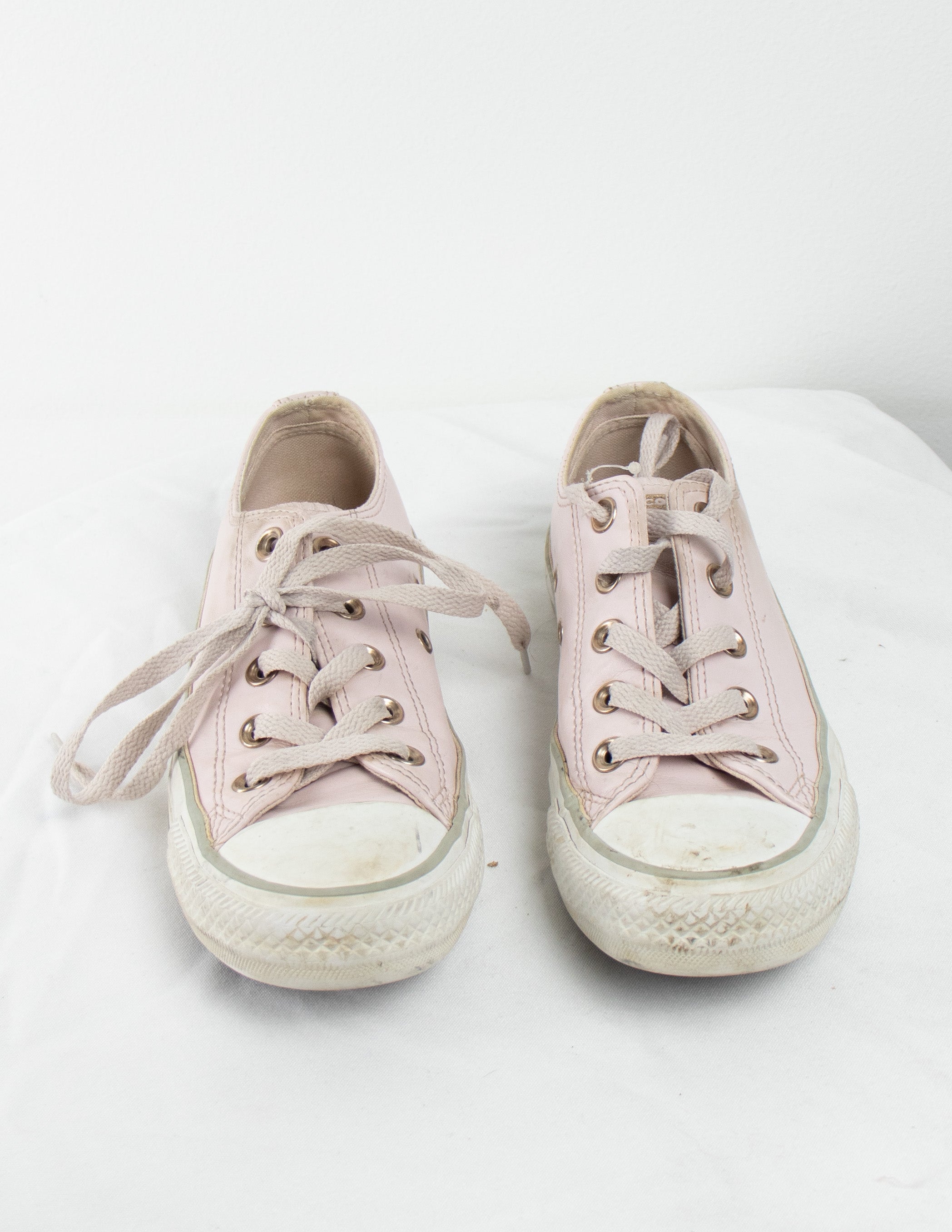 Pink converse size 3 best sale