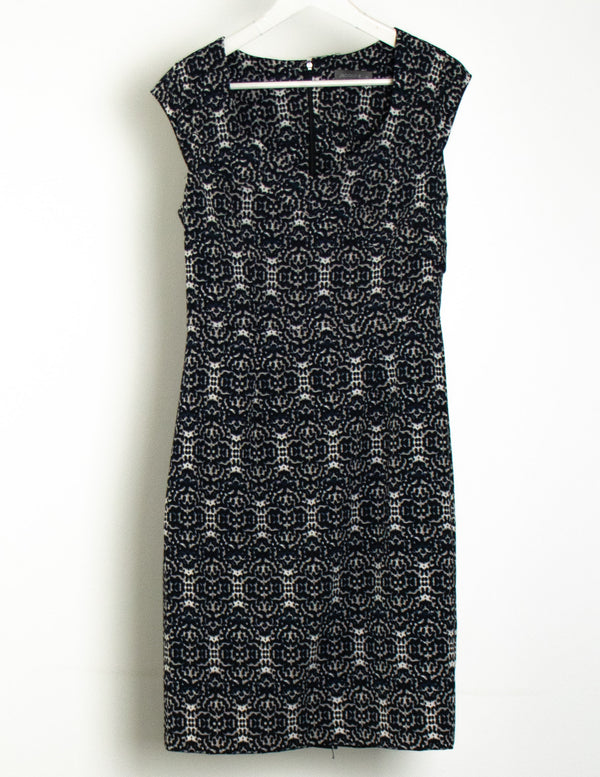 Jacqui E Black/Navy Abstract Dress - Size 10