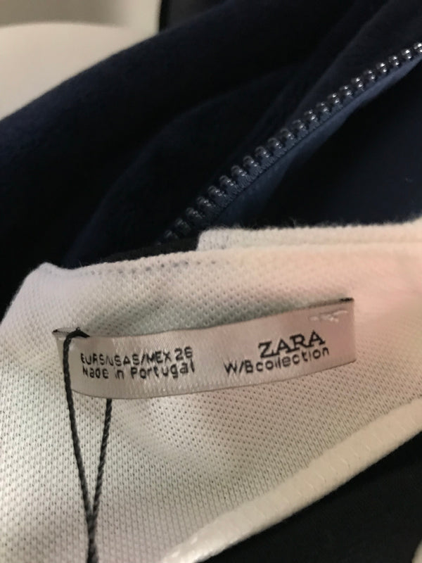 Zara Grey/White Top - Size S