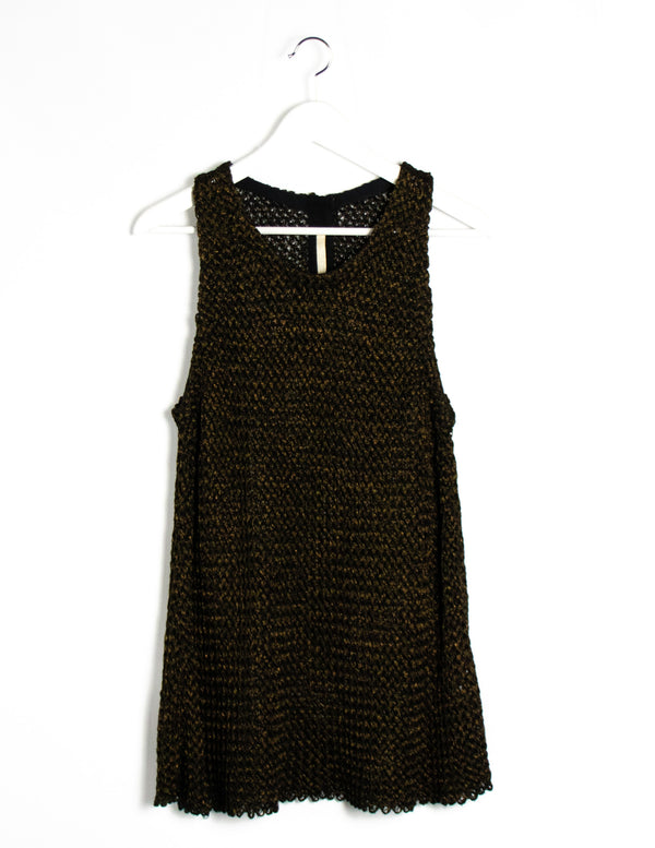 Willow Black and Gold Sleeveless Knit Top - Size L