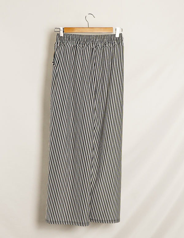 Black & White Striped Pants - Size XS