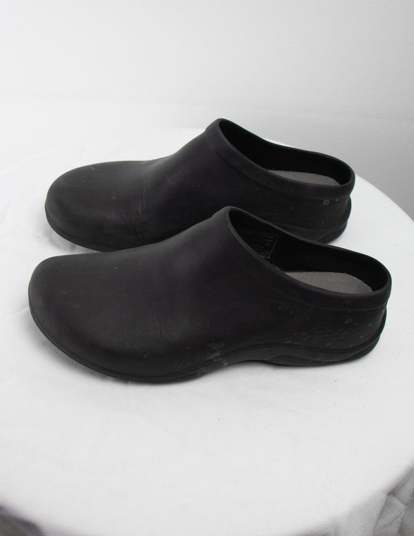 Bogs Grey Flat Shoe - Size 7 US