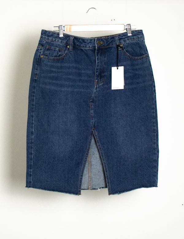 Grab Denim Blue Slit Skirt - Size 32
