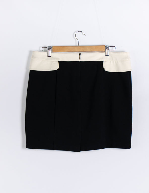 Tokito Black Skirt - Size 18